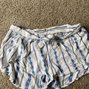 Size small Roxy shorts